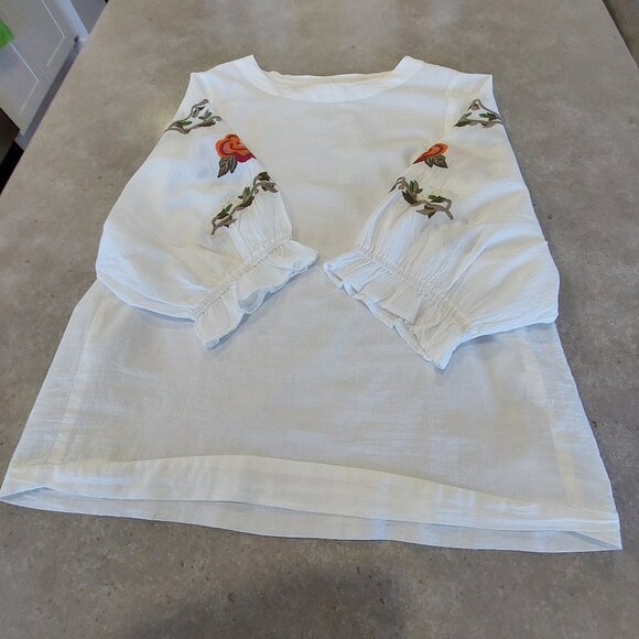 FILLEL Women's White Blouse w/3/4 Embroidered Design Puff Sleeves - Sze Large - Picture 6 of 12